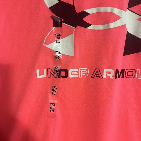 BNWT Girls Dry City Under Armour shirt Sz YXL - Coral Pink color. - Picture 3 of 3